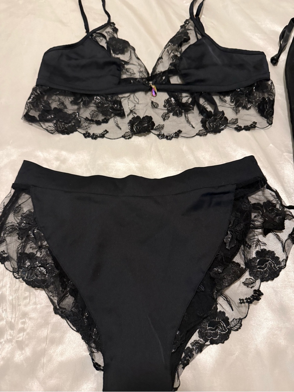 Honey Birdette Black Lace Bralette & Bikini Set with Satin Pouch - Picture 2 of 7